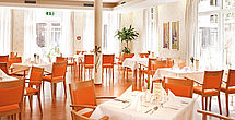 Das einladende und stilvolle Restaurant im Pflegeheim Buchholz