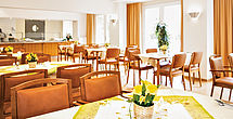 Das einladende und stilvolle Restaurant im Pflegeheim Berlin Marzahn