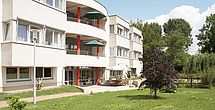 as Pflegeheim Bitterfeld in der Frontalansicht