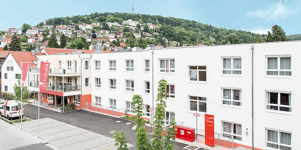 Das Pflegeheim Buendingen in der Frontalansicht
