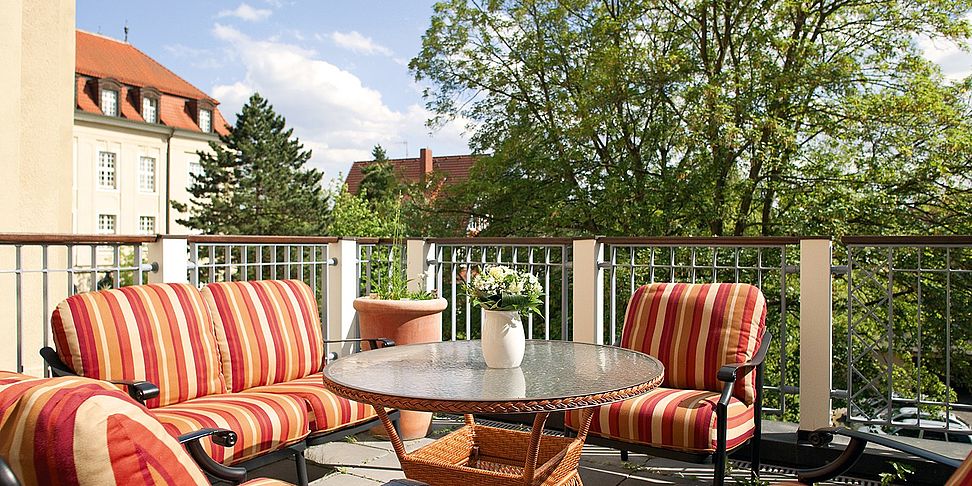 Die sonnige Terrasse im betreuten Wohnen Hannover