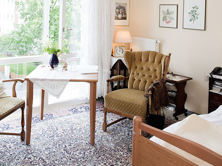 Pflegeheim Seelze - Ihr schönes Zimmer im neuen Zuhause