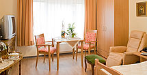 Pflegeheim Seligenstadt - Ihr schoenes Zimmer im neuen Zuhause