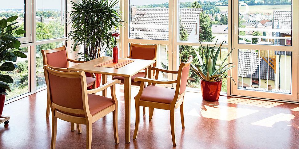 Gemütliche Sitzecken im Pflegeheim Lappersdorf