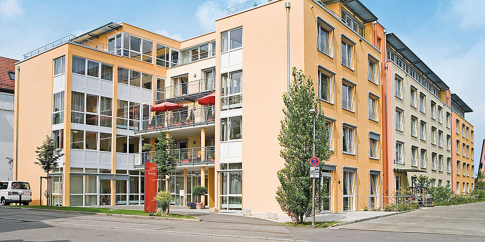 Das Pflegeheim Leinfelden-Echterdingen in der Frontalansicht