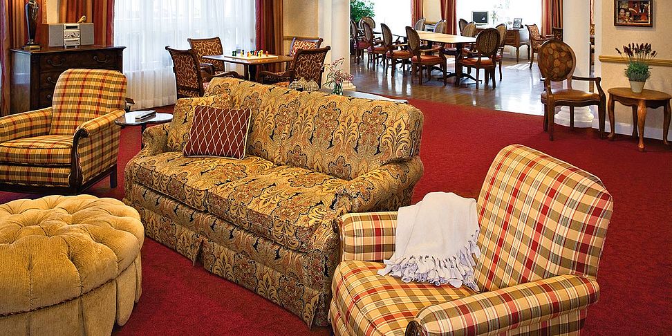Der luxurioese Gemeinschaftsraum im Seniorenheim Wiesbaden