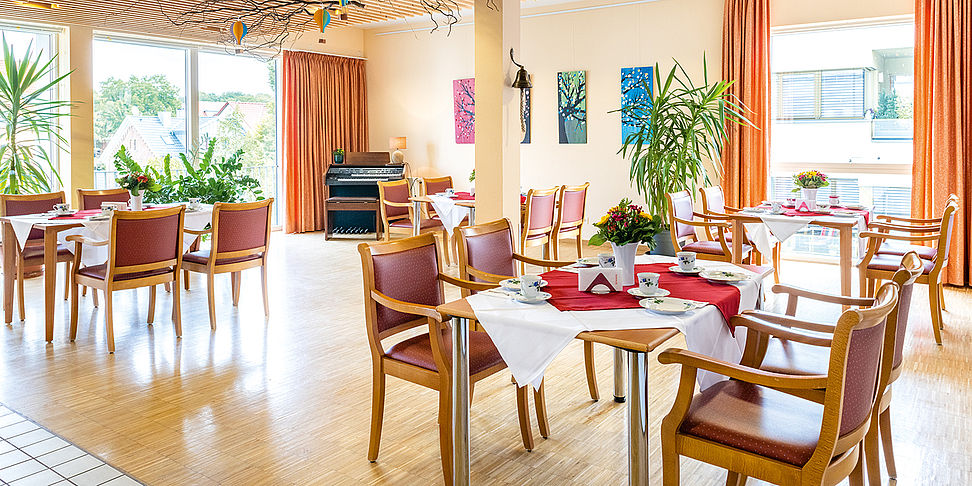 Einladende und stilvolle Restaurant im Pflegeheim Weimar