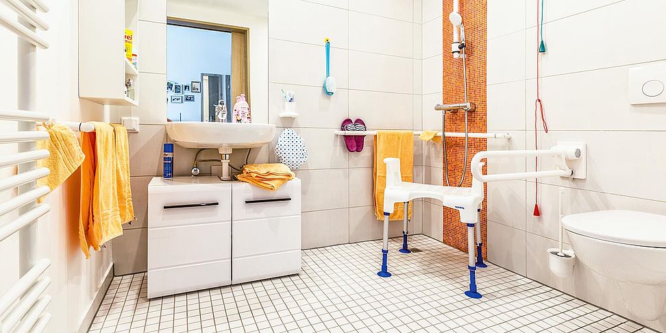 Die Zimmer des Pflegeheims Hamminkeln verfügen über ein eigenes Bad.