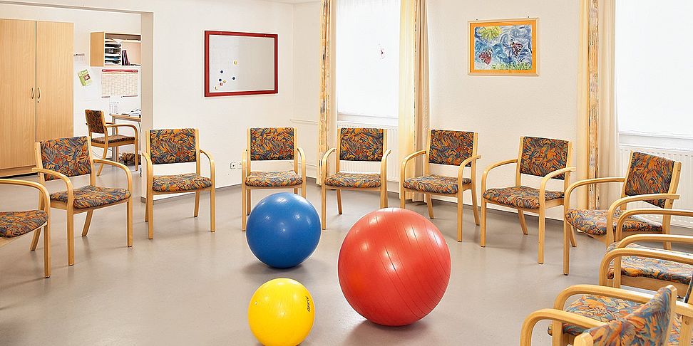 Bleiben Sie fit im Therapieraum des Pflegeheims in Meerane Haus Ost